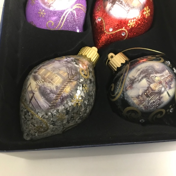 Thomas Kinkade Luminary Glass Light up Christmas Balls “ Winter Radiance” 2 - Picture 4 of 8